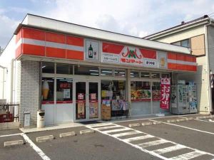 トーキョーエイリアンブラザーズロケ地コンビニモンマートどこ